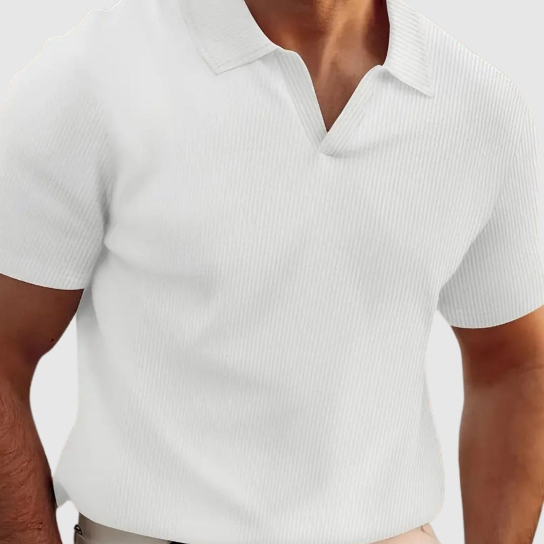 René | Tricou cu dungi și decolteu în V