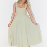 Amalia - Rochie Midi Elegantă cu Decolteu Pătrat