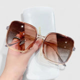 Destinie | Ochelari de soare Eleganți