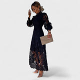Élise - Rochie din dantelă strălucitoare și feminină