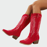 Botine stilate brodate în stil vestern