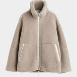 Petra – palton oversized din teddy pentru femei cu fermoar
