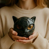 Mysthéra – Sculptură Felină Captivantă
